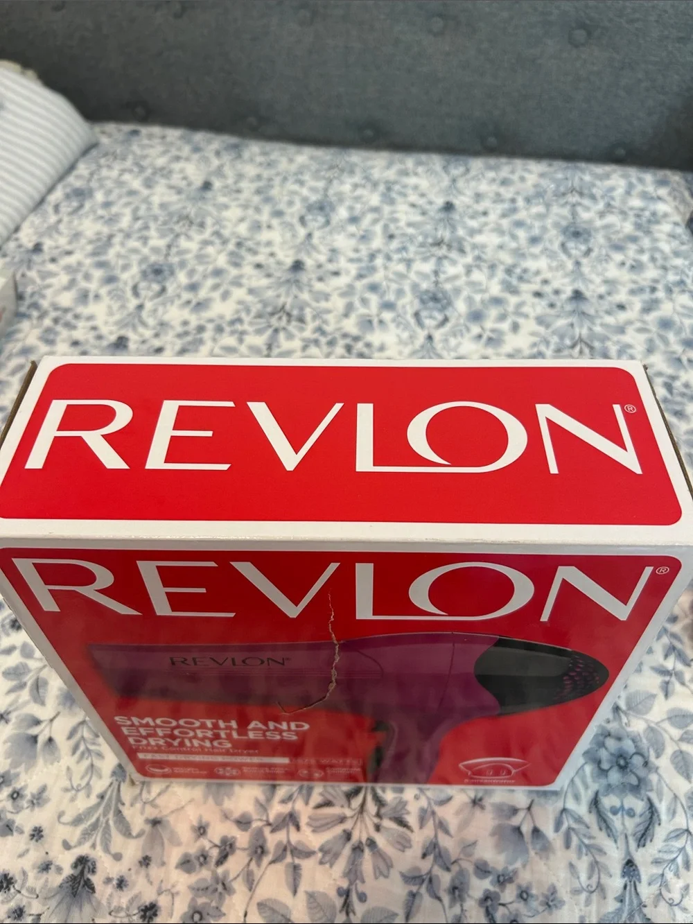 Revlon Smooth and Effortless Drying PINK PURPLE Hair Dryer 1875 WATTS. NIB.